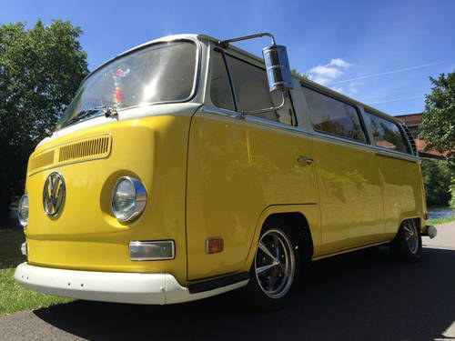 STUNNING 1971 VW T2 For Sale