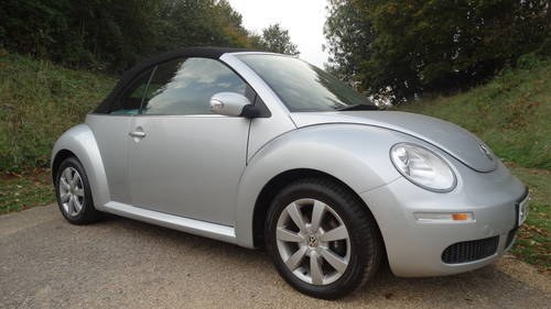 2006 VW BEETLE CONVERTIBLE 2.0 For Sale