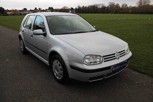 2001 Golf MkIV 1.6 SE With Just 20k Miles, One Lady Owner & F/S/H VENDIDO