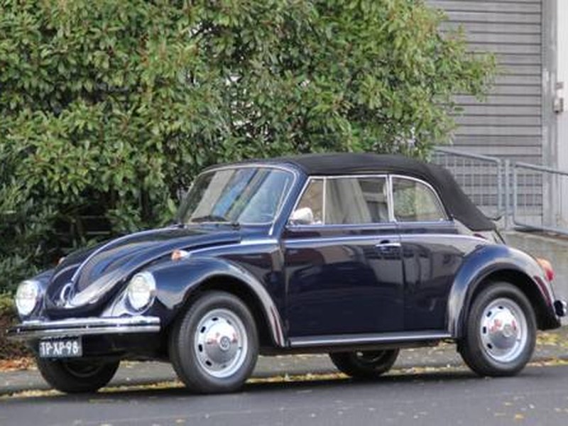 VW Beetle Convertible Volkswagen 1973
