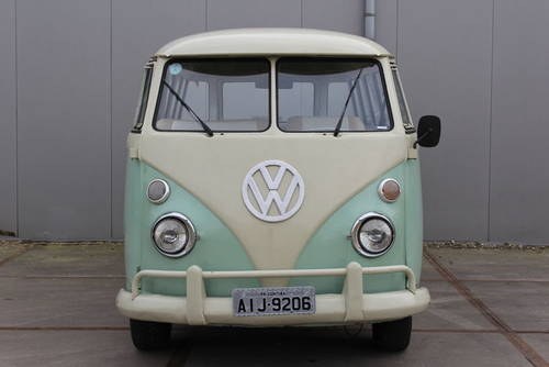 Volkswagen T1 bus 1967 in neat driving condition. For Sale