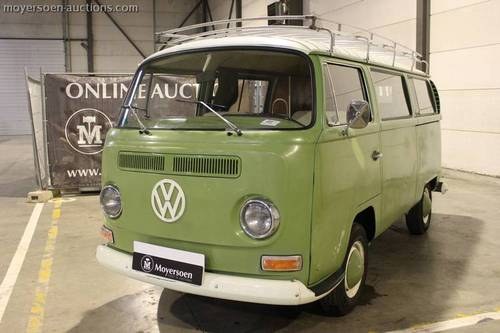 1969 Online Auction - VOLKSWAGEN Transporter T2A Combi  For Sale by Auction