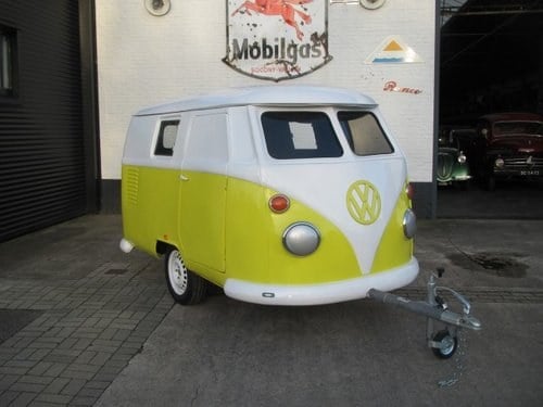 2018 Volkswagen T1 Caravan! Just made, out of one piece! VENDUTO