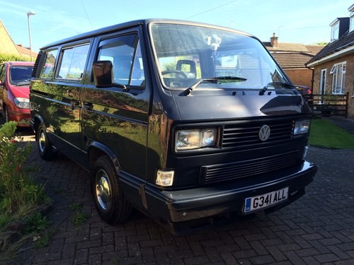 1990 Volkswagen Caravelle Day Van For Sale