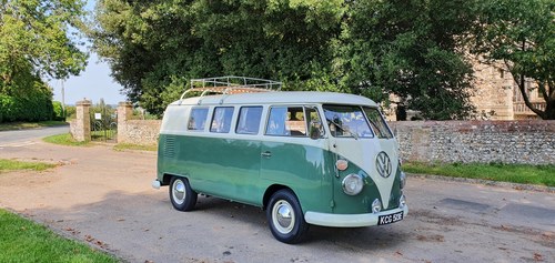 1967 RHD (UK) Volkswagen Splitscreen Campervan For Sale
