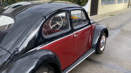 1954 VW beetle oval window For Sale