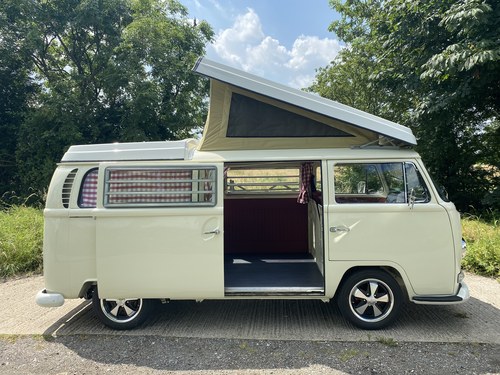 VW 1968 bay window westfalia camper For Sale