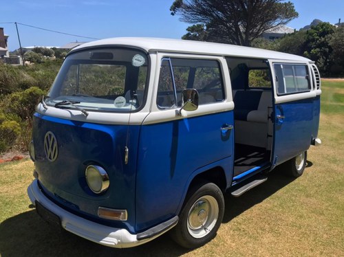 1970 VW T2 Low Light Bay Window Van For Sale