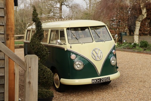 1967 VW Split Screen Camper Van ‘13 Window Deluxe’. En Venta