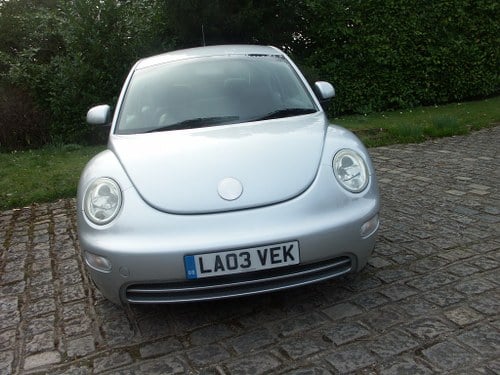 2003 Volkswagen New Beetle - 3