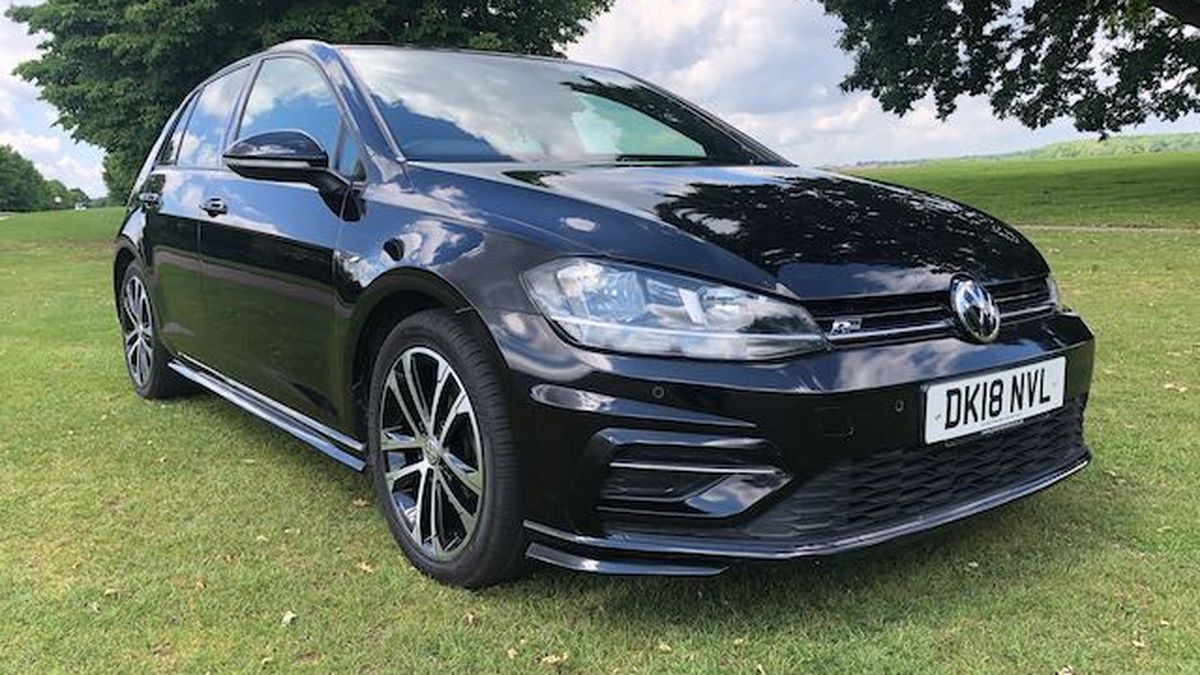 2018 Volkswagen Golf R-Line 2.0 TDi - DSG in Bedford, United Kingdom ...