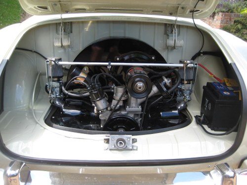 1962 Volkswagen Karmann Ghia - 8