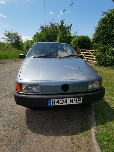 1990 Volkswagen Passat CL estate For Sale