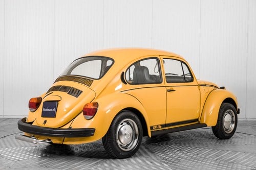 1974 Volkswagen Beetle - 2