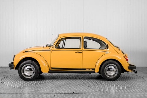 1974 Volkswagen Beetle - 3