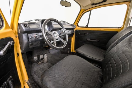1974 Volkswagen Beetle - 8