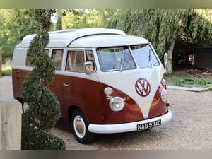 1966 VW Split Screen Camper Van. Right Hand Drive. Restored. For Sale (picture 2 of 12)