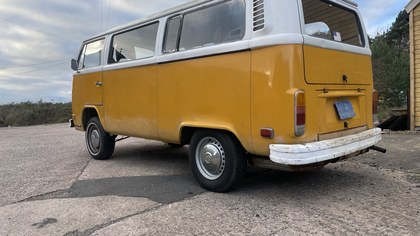 1976 Vw Microbus Automatic with Air Con