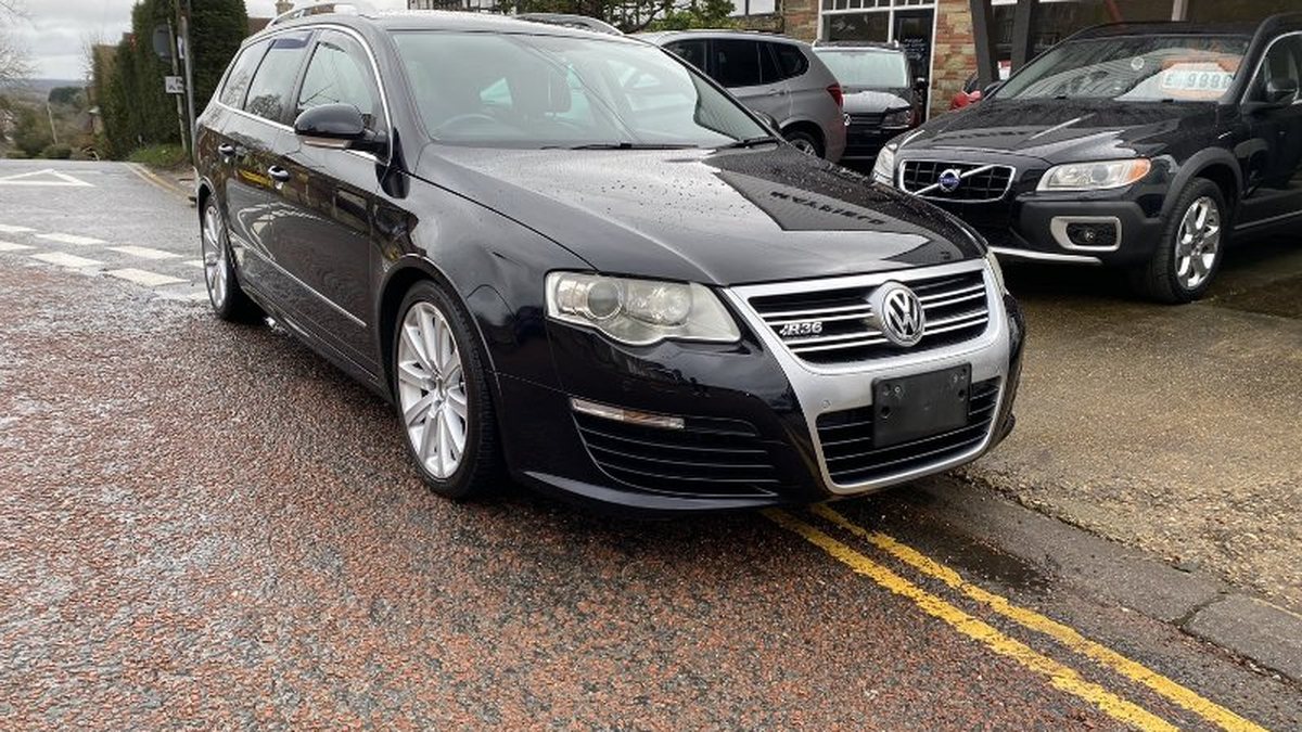 2009 Volkswagen Passat R36 Estate Black Automatic, 6 speed Right Hand ...