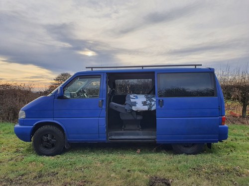 2000 Volkswagen Caravelle Tdi Swb Auto For Sale