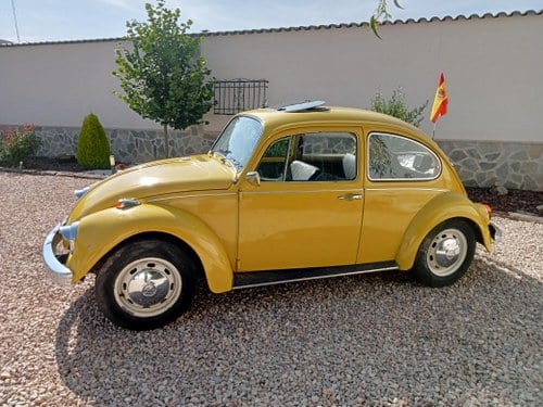 1972 Volkswagen Beetle - 3