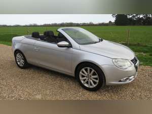 2009 (09) Volkswagen EOS 1.4 TSI SE 2dr For Sale (picture 1 of 1)