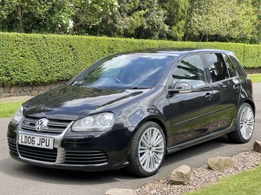 Picture of Volkswagen Golf R32 manual
