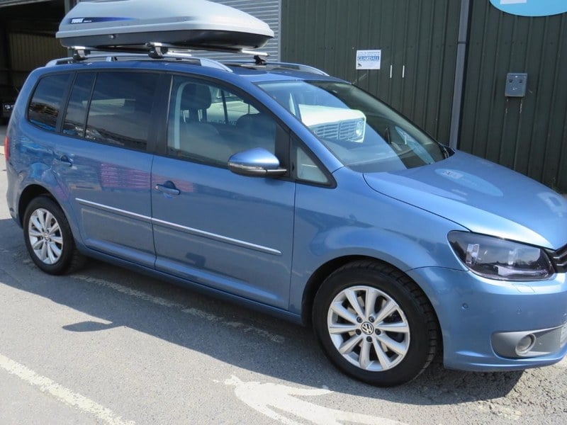 2011 (11) Volkswagen Touran 2.0 TDI SPORT 5 DOOR