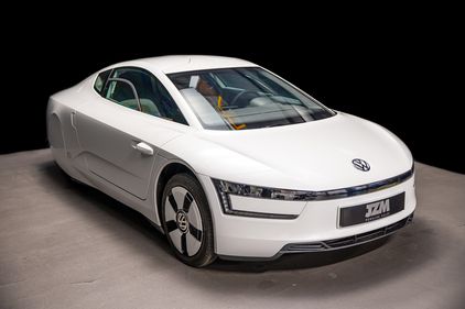 Picture of 2015 Delivery Mileage, Super Rare and Immaculate VW XL1. - For Sale