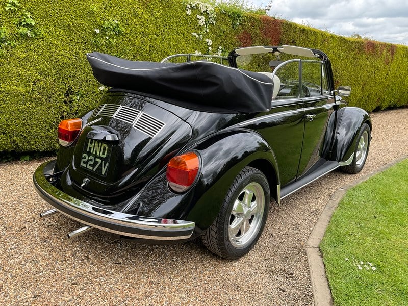 1977 Volkswagen New Beetle - 4