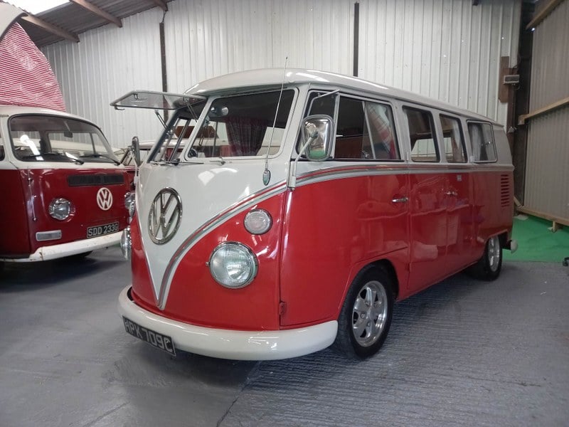 1965 Volkswagen T2 SPLITSCREEN