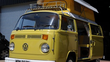 VW CAMPER RIGHT HAND DRIVE, Australian import. AUTOMATIC.