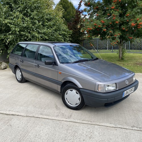 1993 L registration Passat B3 CL estate For Sale
