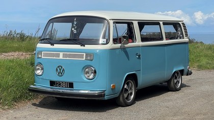 VW Type 2 Day Van - automatic LHD
