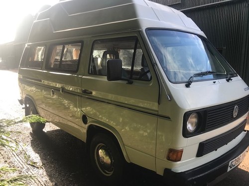 1989 Volkswagen T25 campervan