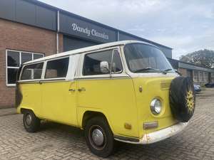 1971 Volkswagen T2A Microbus For Sale (picture 1 of 19)