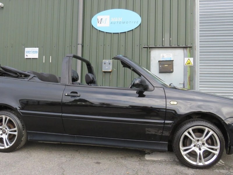 1999 (T) Volkswagen Golf 1.8 S 2dr