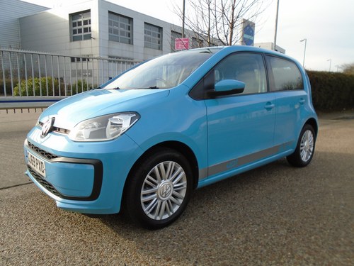 2019 Volkswagen Move Up