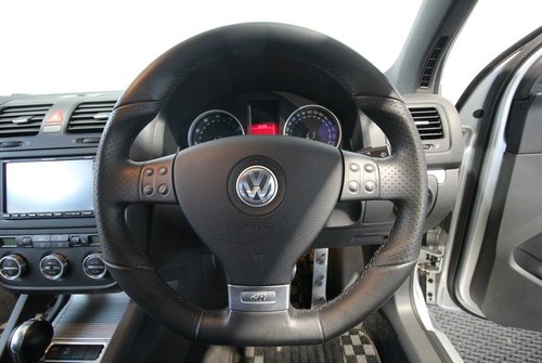 2006 Volkswagen Golf - 8