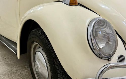 1967 Volkswagen Beetle (picture 1 of 8)