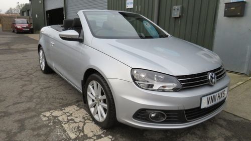 Picture of 2011 (11) Volkswagen EOS 1.4 TSI 160 SE 2dr - For Sale