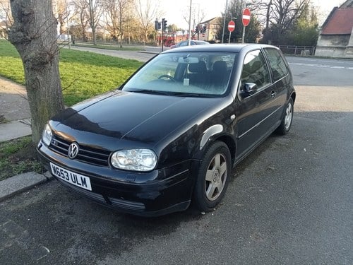 2000 Volkswagen Golf