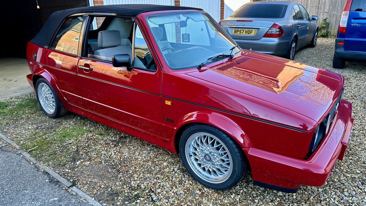 1989 Golf R 1989 Volkswagen Golf Red Automatic, 3 speed Right Hand Drive in ...