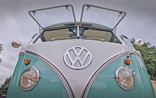 1962 Volkswagen T1 (picture 1 of 15)