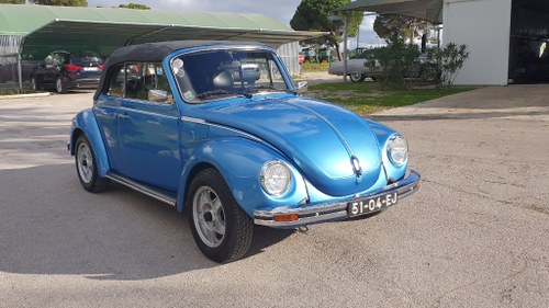 1976 Volkswagen Beetle - 2