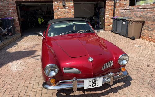 1965 Volkswagen Karmann Ghia convertible (picture 1 of 23)