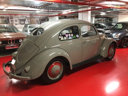 1951 Volkswagen Beetle - 2