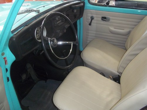 1971 Volkswagen Beetle - 8