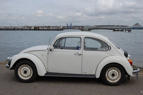 1991 Volkswagen Beetle - 3