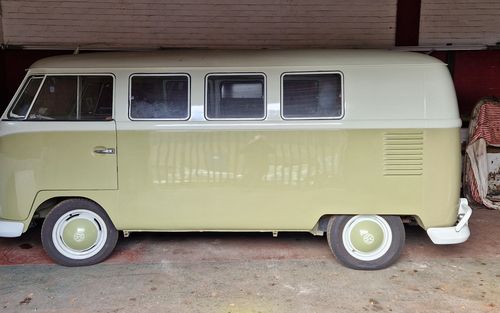 1961 Volkswagen Combi T1 (picture 1 of 11)